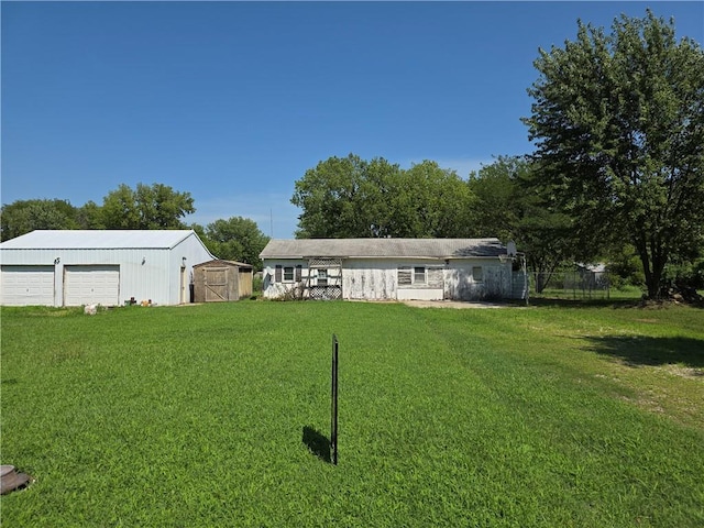 327 N 4th St, Quenemo, KS 66528 - photo 15