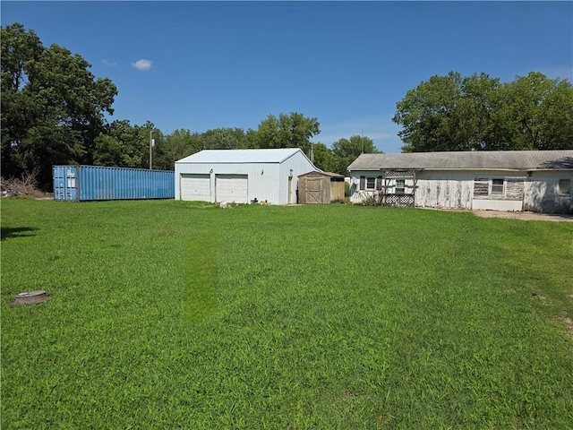 327 N 4th St, Quenemo, KS 66528 - photo 1