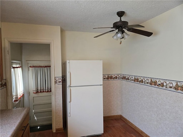 1300 Dover Dr, Salina, KS 67401 - photo 13