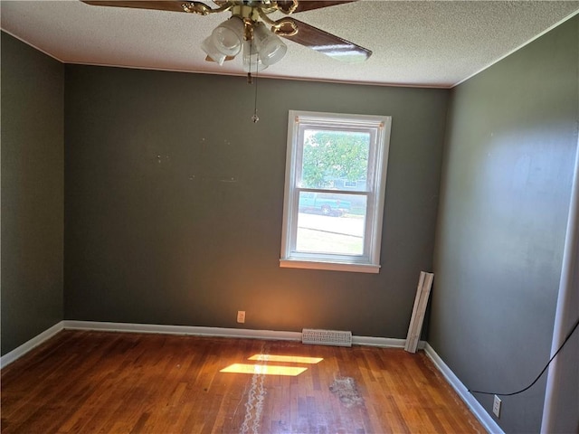 1300 Dover Dr, Salina, KS 67401 - photo 21