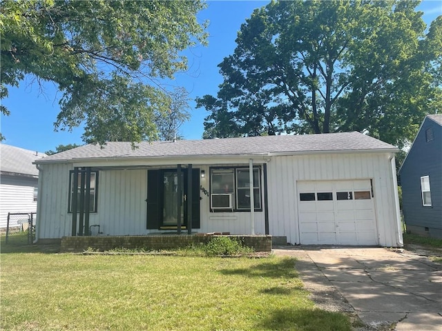 1901 W 7th St, Coffeyville, KS 67337 - photo 1