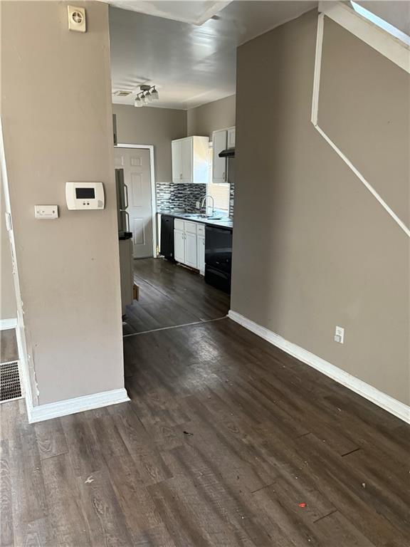 3609 E 27th St, Kansas City, MO 64131 - photo 3