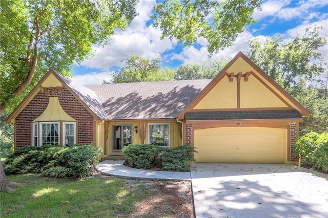 9025 Greenway Ln, Lenexa, KS 66215 - photo 1
