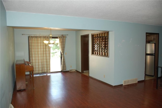 4517 Badger St, Saint Joseph, MO 64506 - photo 5