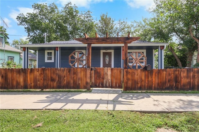 317 9th St, Osawatomie, KS 66064 - photo 1