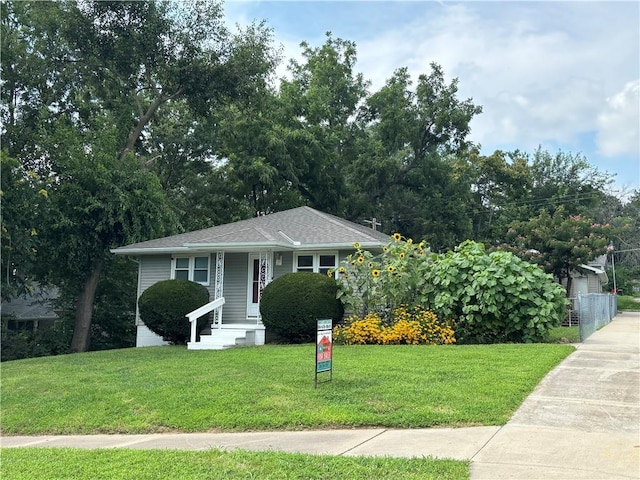 101 W Highland Ave W, Saint Joseph, MO 64505 - photo 1
