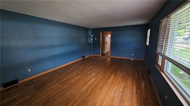 101 W Highland Ave W, Saint Joseph, MO 64505 - photo 16