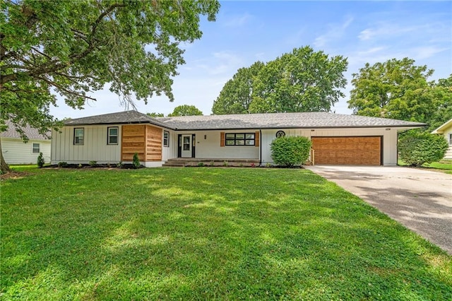 105 Michael Dr, Clinton, MO 64735 - photo 1