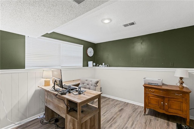 16101 W 153rd St, Olathe, KS 66062 - photo 32