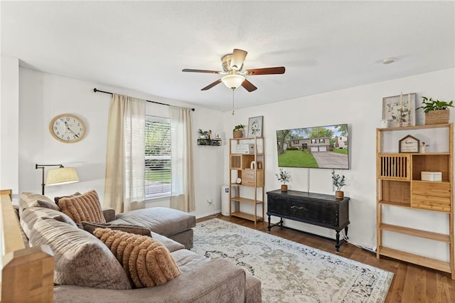 16101 W 153rd St, Olathe, KS 66062 - photo 11