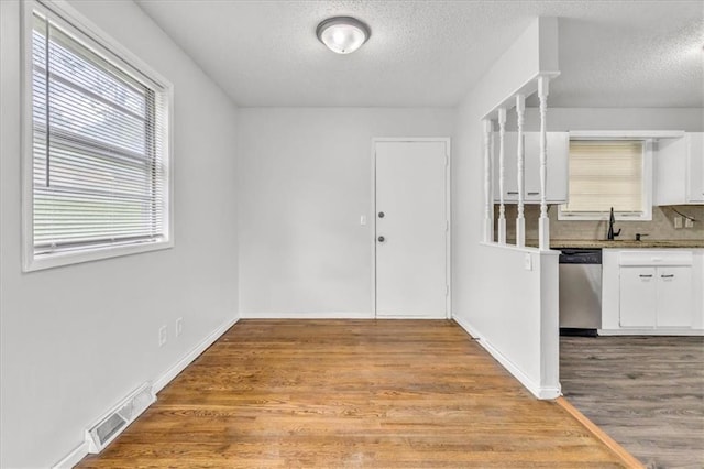 7920 NE San Rafael Dr, Kansas City, MO 64119 - photo 7
