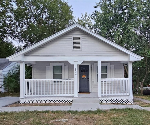 815 S Raymond St, Independence, MO 64050 - photo 1