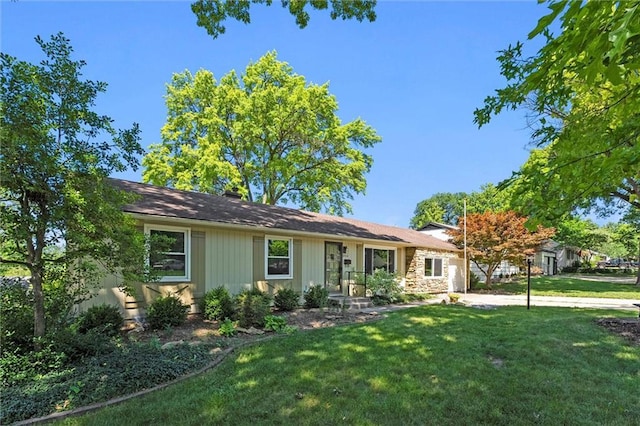 8914 Western Hills Dr, Kansas City, MO 64114 - photo 1