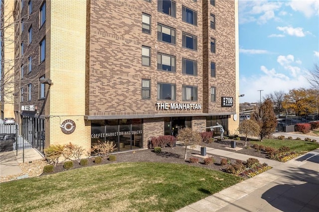 700 E 8th St Unit 14B, Kansas City, MO 64106 - photo 21