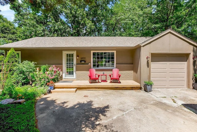 6414 W 82nd St, Overland Park, KS 66204 - photo 1
