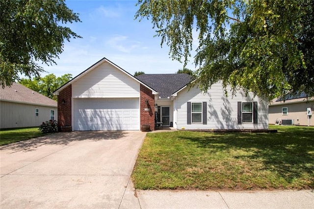 700 SW Bobcat St, Oak Grove, MO 64075 - photo 1
