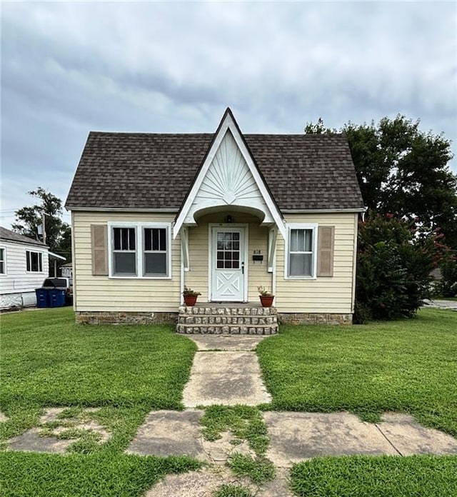 818 S Lafayette Ave, Chanute, KS 66720 - photo 1