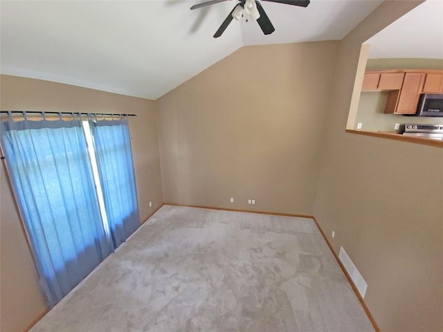 521 Hayes St, Pomona, KS 66076 - photo 5