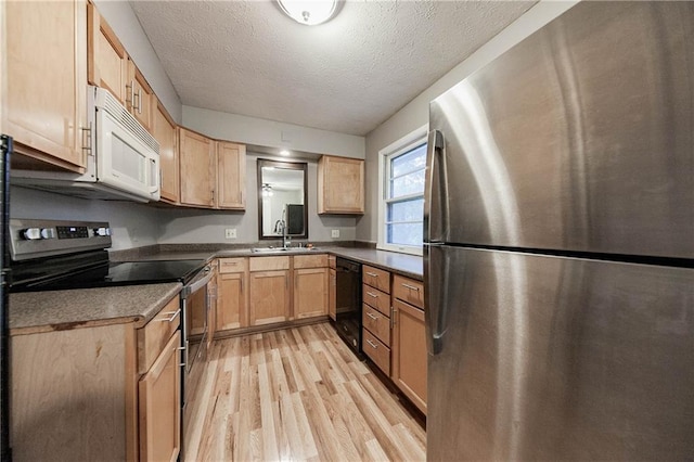2627 Belle Crest Dr, Lawrence, KS 66046 - photo 14