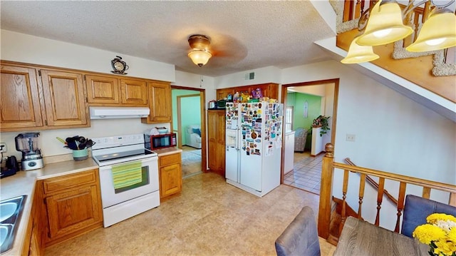 8626 Oakview Dr, Lenexa, KS 66215 - photo 4