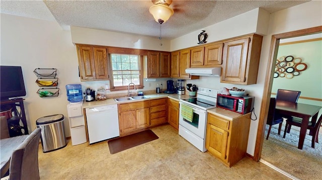 8626 Oakview Dr, Lenexa, KS 66215 - photo 5