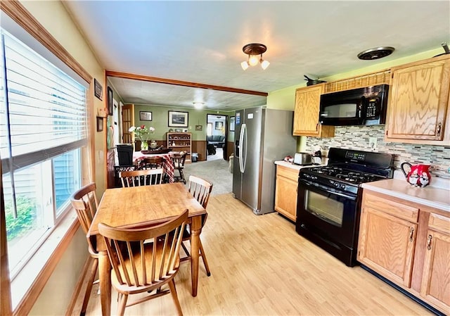 301 S 8th St, Elwood, KS 66024 - photo 10