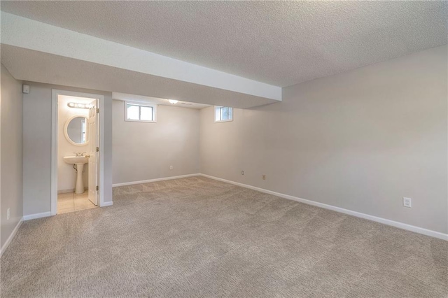 138 N Highland Dr, Raymore, MO 64083 - photo 35