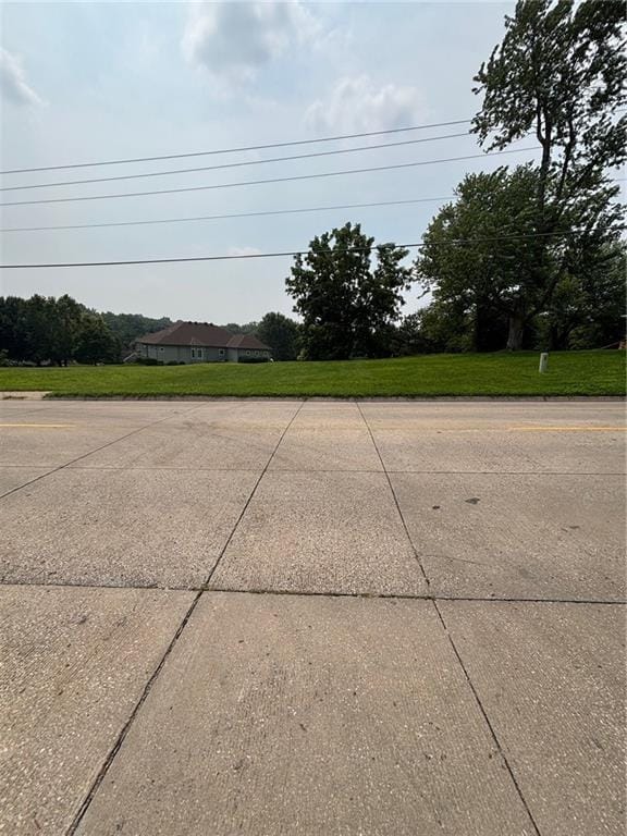 4216 Gene Field Rd, Saint Joseph, MO 64506 - photo 3