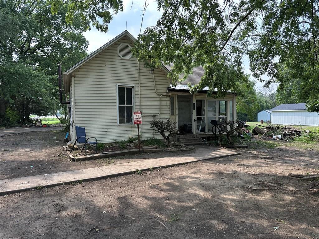 904 S Clay St, Holden, MO 64040 - photo 1