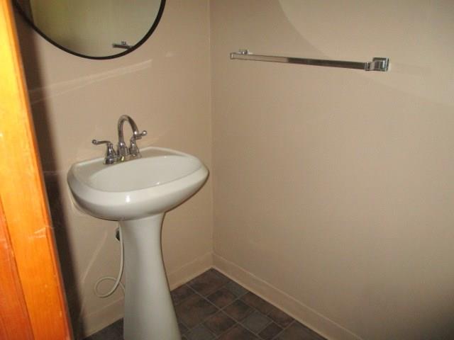 bathroom featuring tile patterned floors