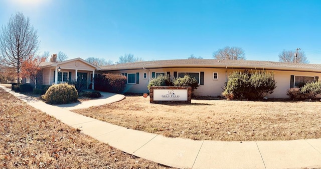 view of single story home