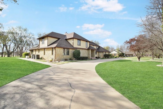 exterior space featuring a yard