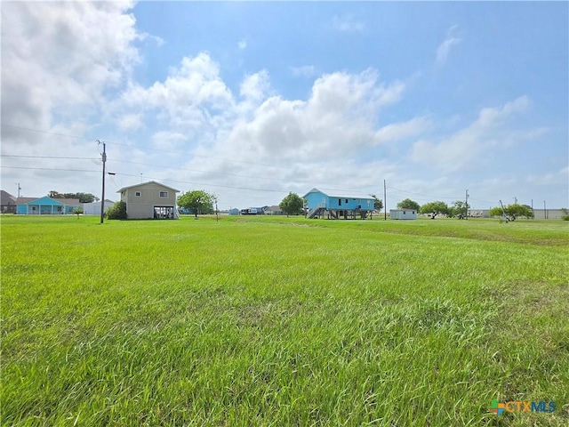 88 Calumet Dr, Palacios, TX 77465
