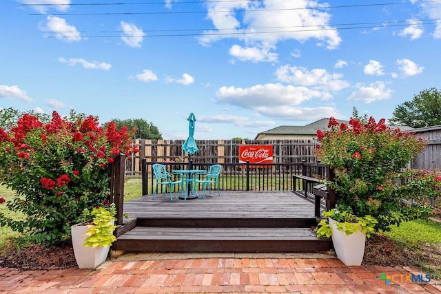 2075 Sungate Dr, New Braunfels, TX 78130 - wooden terrace with a fenced backyard