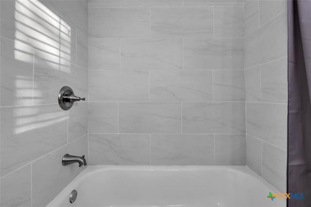 51 Private Road 901, Florence, TX 76527 - full bathroom featuring washtub / shower combination