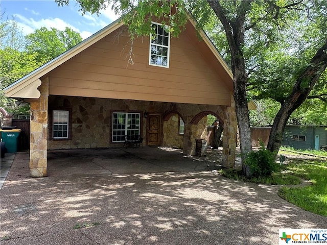 view of front of home