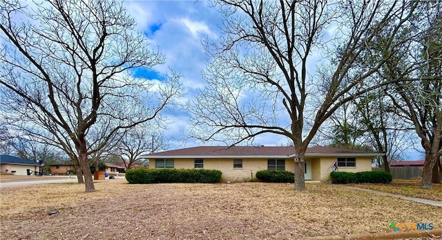 205 S College St, Troy, TX 76579 - view of single story home