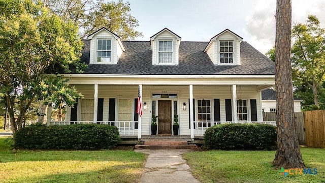 509 Hanover St, Edna, TX 77957 - photo 1