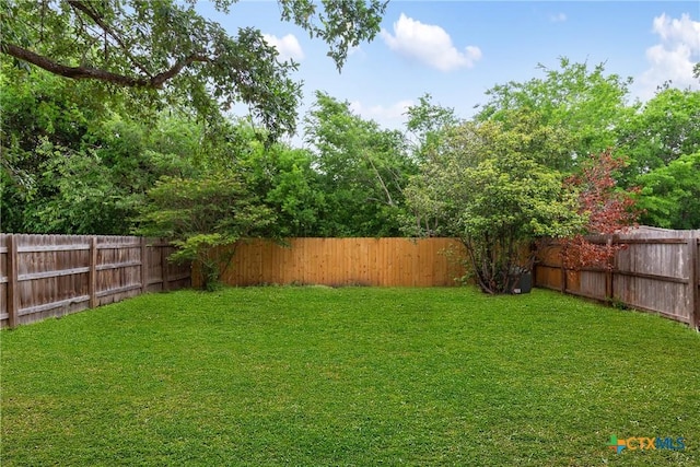 9538 Beau Brg, San Antonio, TX 78254 - view of fenced backyard