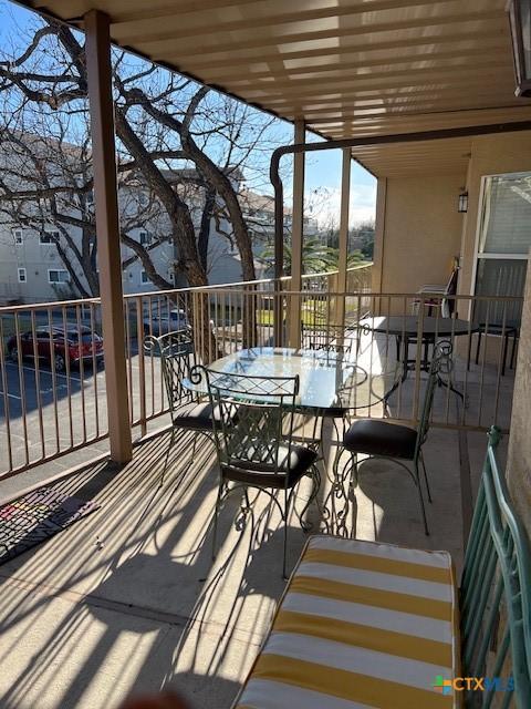 730 E Mather St Unit K203, New Braunfels, TX 78130 - view of patio / terrace