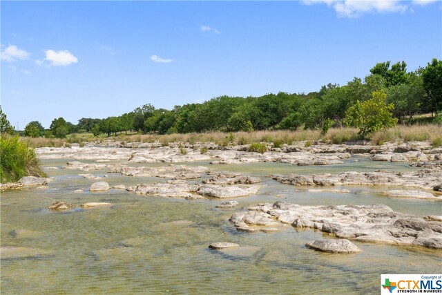 332 One River Pt, Johnson City, TX 78636
