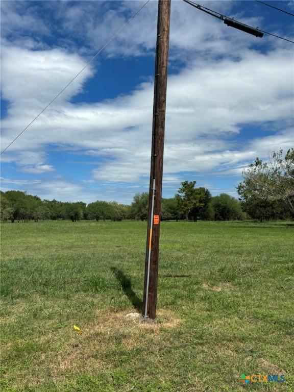 200 W Gonzales, Yoakum, TX 77995