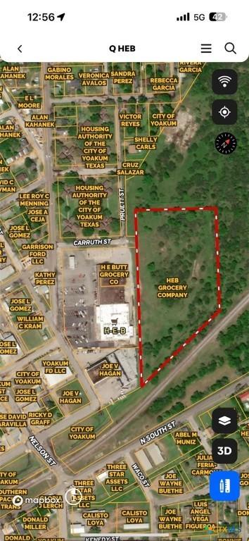 200 W Gonzales, Yoakum, TX 77995