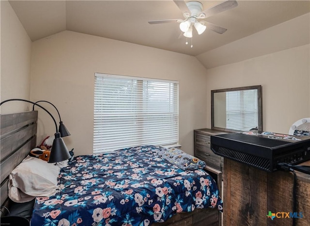 4208 Brookhaven Dr, Temple, TX 76504 - bedroom with lofted ceiling and a ceiling fan