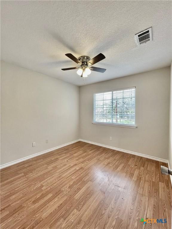 609 Chicago St, San Marcos, TX 78666 - photo 14