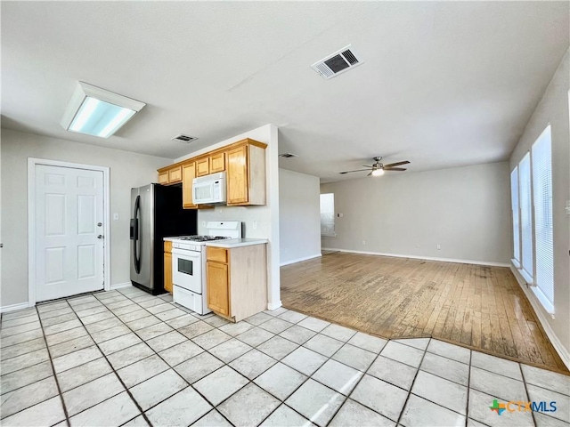 609 Chicago St, San Marcos, TX 78666 - photo 4