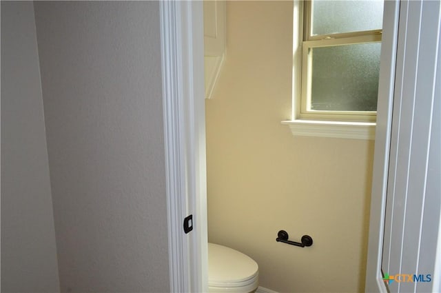 850 County Road 3152, Kempner, TX 76539 - bathroom featuring toilet