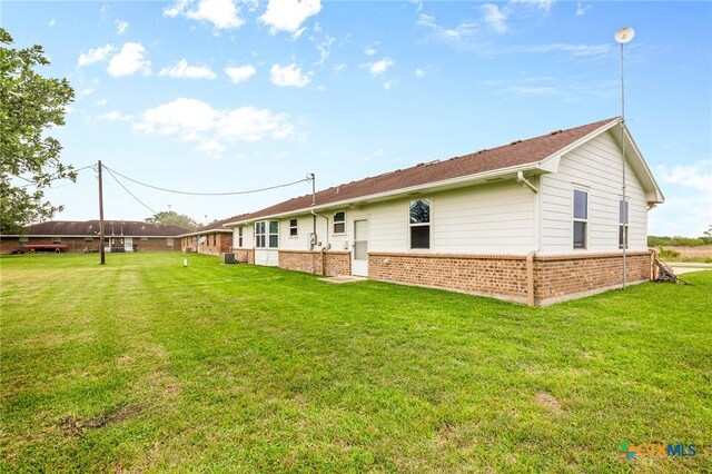 394 Navidad, Vanderbilt, TX 77991 - photo 5