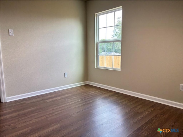 702 E 5th St, Nixon, TX 78140 - photo 26