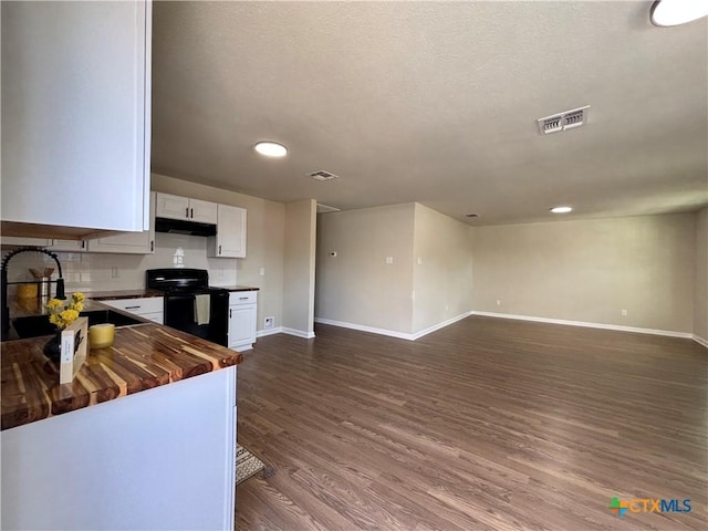 702 E 5th St, Nixon, TX 78140 - photo 13